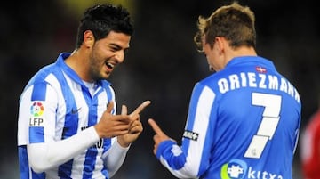 Carlos Vela visita a Griezmann en Madrid tras la final de la MLS Cup